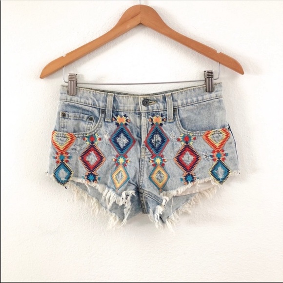 Carmar Tribal Embroidered Distressed Frayed Shorts - Picture 4 of 7